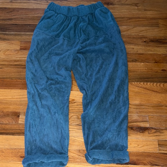 Free People #FPbeach|size S| Teal Joggers | excellent quality |Capri blue Spring - Picture 2 of 7